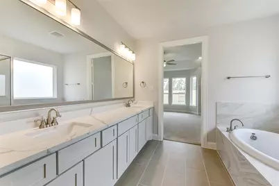 13015 Soaring Forest Drive, Conroe, TX 77302 - Photo 21