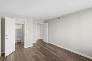 3525 Sage Rd, Houston, TX 77056 - Photo 9