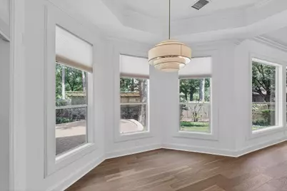 2 Argonne Place, The Woodlands, TX 77382 - Photo 11