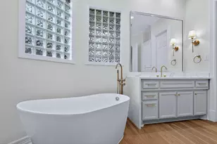 2 Argonne Pl, The Woodlands, TX 77382 - Photo 25