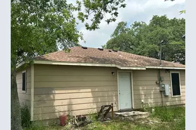 453 N McCampbell Street, Aransas Pass, TX 78336 - Photo 9