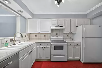 5231 Arboles Drive, Houston, TX 77035 - Photo 9