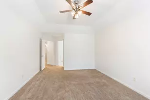 19 Endor Forest Pl, The Woodlands, TX 77382 - Photo 19