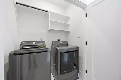 8019 Grandview Street #B, Houston, TX 77051 - Photo 27