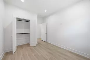 8019 Grandview St, Houston, TX 77051 - Photo 21