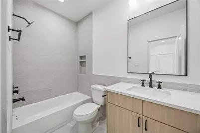 8019 Grandview Street #B, Houston, TX 77051 - Photo 25