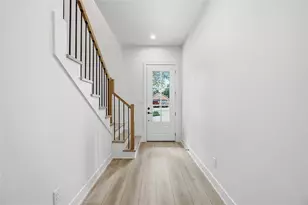 8019 Grandview St, Houston, TX 77051 - Photo 5