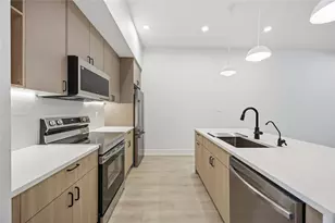 8019 Grandview St, Houston, TX 77051 - Photo 7