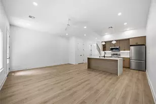 8019 Grandview St, Houston, TX 77051 - Photo 11