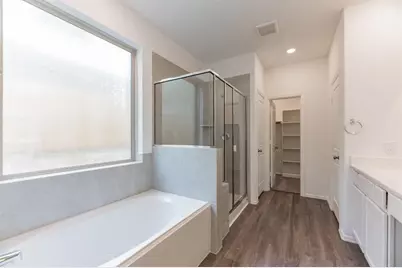 6016 Heritage Creek Lane, Conroe, TX 77304 - Photo 21