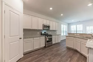 6016 Heritage Creek Ln, Conroe, TX 77304 - Photo 11