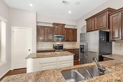 3347 Torrey Pines Drive, Montgomery, TX 77356 - Photo 9
