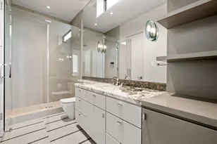 3 Primm Valley Court, The Woodlands, TX 77389 - Photo 33