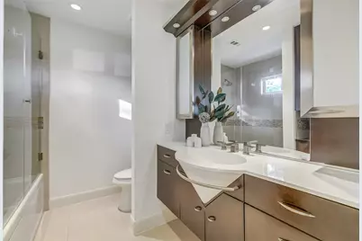 451 Brown Saddle Street, Houston, TX 77057 - Photo 21