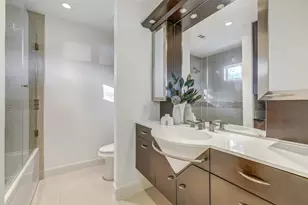 451 Brown Saddle St, Houston, TX 77057 - Photo 21