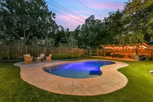 451 Brown Saddle St, Houston, TX 77057 - Photo 33