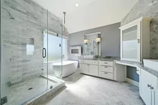 422 Bridge Crest Blvd, Houston, TX 77082 - Photo 15