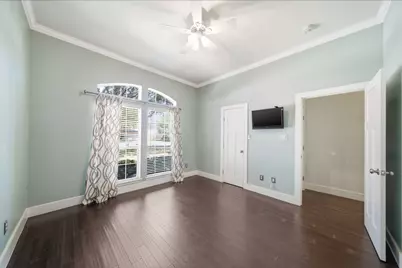422 Bridge Crest Boulevard, Houston, TX 77082 - Photo 11