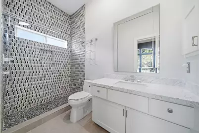 422 Bridge Crest Boulevard, Houston, TX 77082 - Photo 9