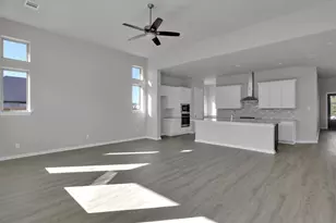 2822 Sapphire Hls Dr, Iowa Colony, TX 77583 - Photo 19