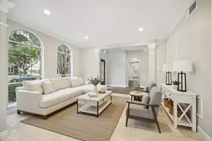 1823 Misty Oaks Ln, Sugar Land, TX 77479 - Photo 5