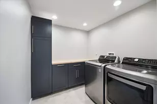 1823 Misty Oaks Ln, Sugar Land, TX 77479 - Photo 25