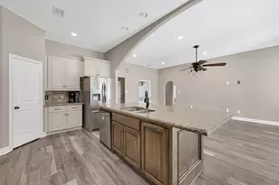 12207 Mustang Ave, Willis, TX 77378 - Photo 9