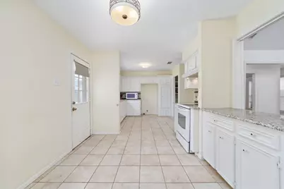 15726 Four Leaf Drive, Houston, TX 77084 - Photo 5