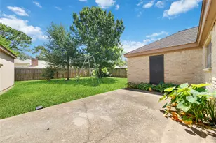 15726 4 Leaf Dr, Houston, TX 77084 - Photo 17