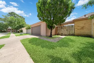 15726 4 Leaf Dr, Houston, TX 77084 - Photo 19