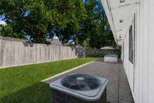 3206 Lindenfield Dr, Katy, TX 77449 - Photo 17