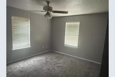 86 W Park West Drive, Houston, TX 77072 - Photo 5