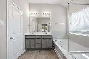 3919 Sugardale St, Baytown, TX 77521 - Photo 15