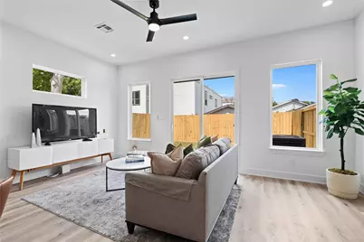 8102 Cannon Street, Houston, TX 77051 - Photo 11