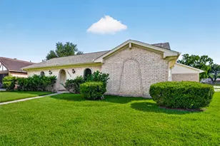 10602 Sagewind Dr, Houston, TX 77089 - Photo 3