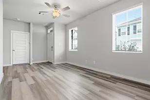 614 Pelican Dr, Kemah, TX 77565 - Photo 3