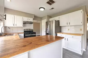 15918 Pinyon Creek Dr, Houston, TX 77095 - Photo 9