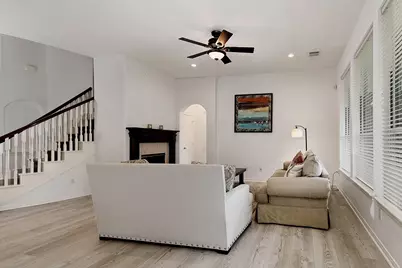 35 Westwinds Circle, The Woodlands, TX 77382 - Photo 9