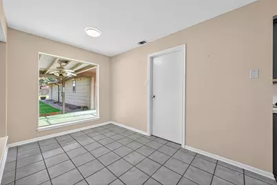 19234 Lakeshire Street, Humble, TX 77346 - Photo 7