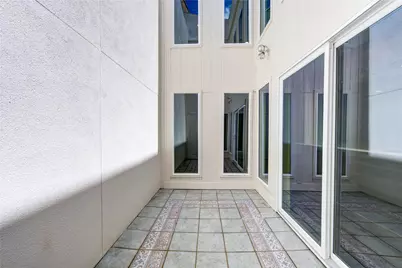 7612 Olympia Drive, Houston, TX 77063 - Photo 15