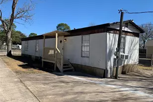 9514 Catlett Ln, La Porte, TX 77571 - Photo 1