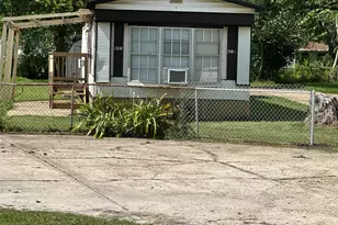 9514 Catlett Ln, La Porte, TX 77571 - Photo 1