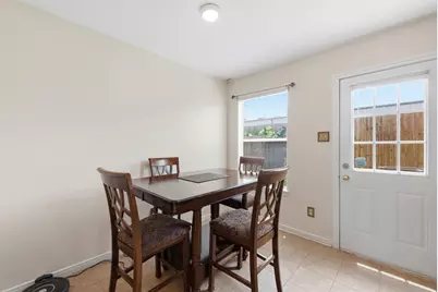 14607 Alanna Lagoon Court, Houston, TX 77083 - Photo 11