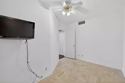 1401 E Beach Drive #514, Galveston, TX 77550 - Photo 21