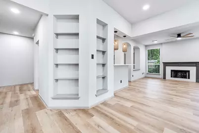 83 S Spiral Vine Circle, The Woodlands, TX 77381 - Photo 3