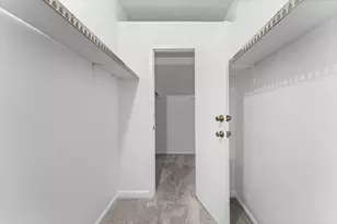 2100 Tanglewilde St, Houston, TX 77063 - Photo 7