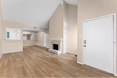 2100 Tanglewilde Street #404, Houston, TX 77063 - Photo 15