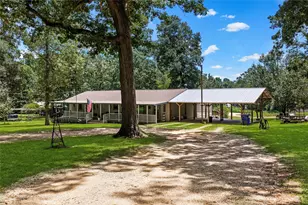 128 E Highland Dr, Livingston, TX 77351 - Photo 1