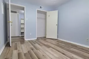 10101 S Gessner Rd, Houston, TX 77071 - Photo 15