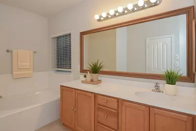 4907 Trailing Clover Court, Houston, TX 77084 - Photo 9